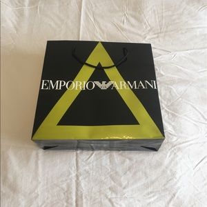 Meet your Posher, Wesley