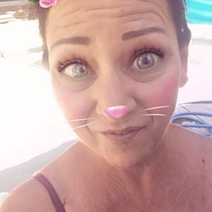 Meet your Posher, Vicki