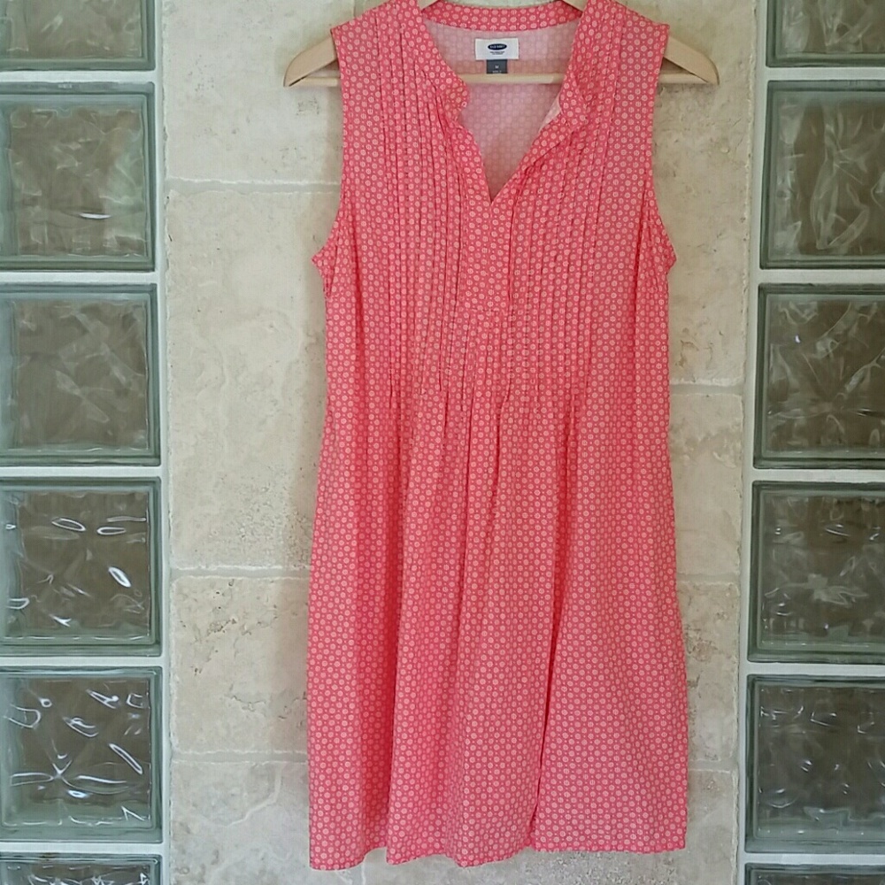 Peach pleated flowy dress