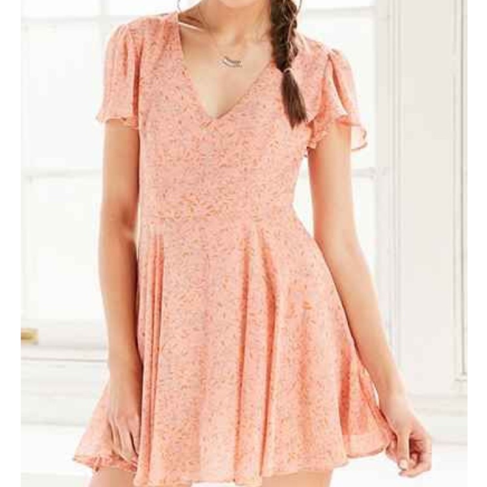 🌷NWOT Peach Floral Sundress 🌷