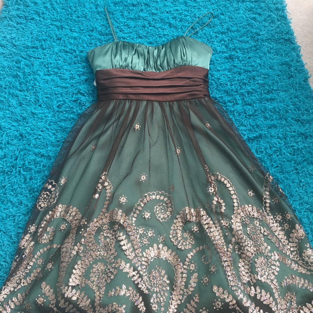 Blondie Nites green and gold glitter dress