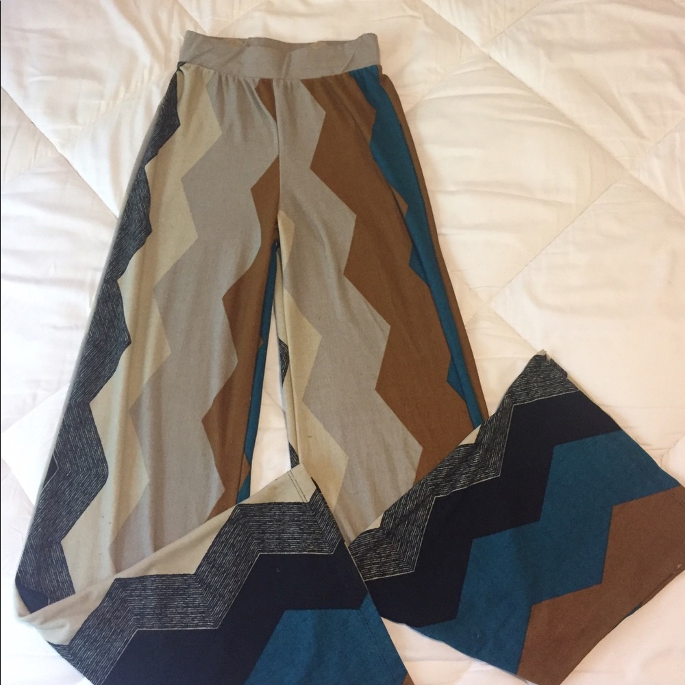 Printed Flare Pants