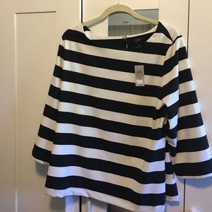 NWT Ann Taylor blouse 90% polyester 10% Spandex