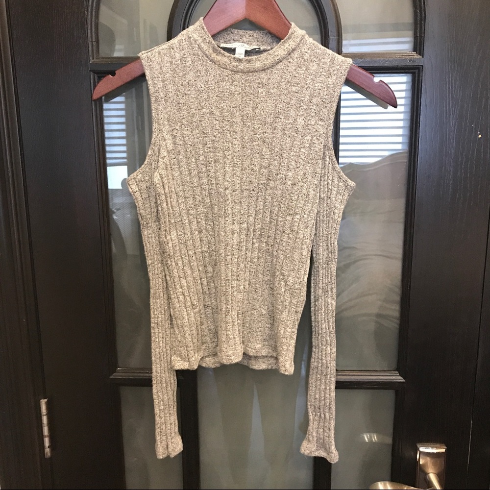 Express open shoulder top