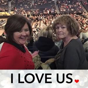 Meet your Posher, Janet