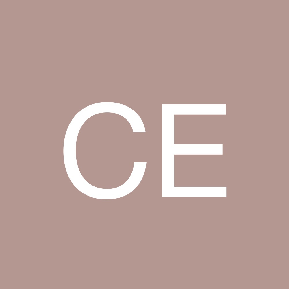 Meet your Posher, Casie