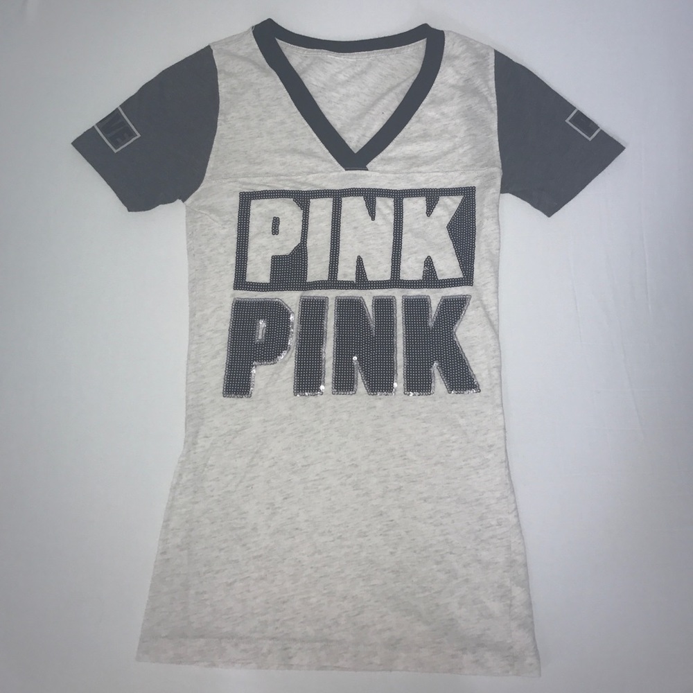 Pink VS T-shirt