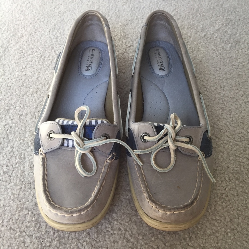 LAST CHANCE! Seersucker Sperrys