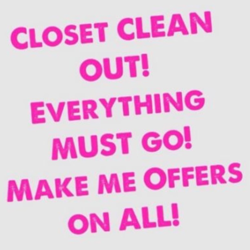 Moving sale - clearing out my closet