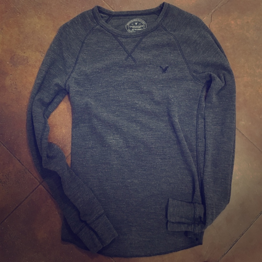 American Eagle "Thermal Style" Long Sleeve