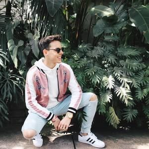 Meet your Posher, John