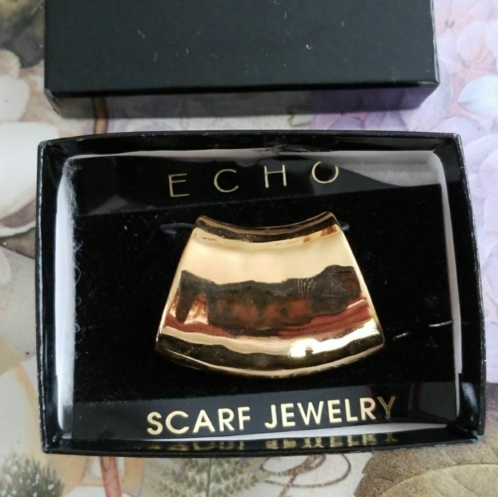 NWT Vintage Echo Scarf Jewelry