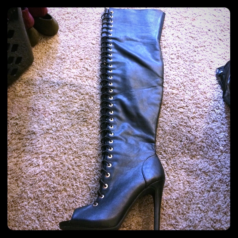 Black Thigh High Boots/peep toe