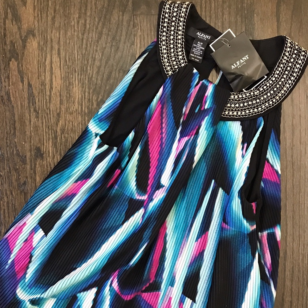 NWT Alfani Black Jeweled Sleeveless Blouse Tank