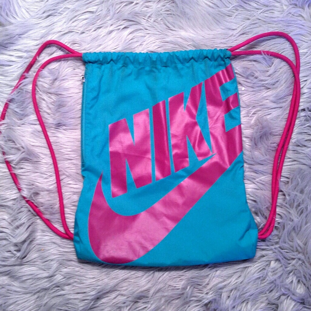 Nike Drawstring Bag