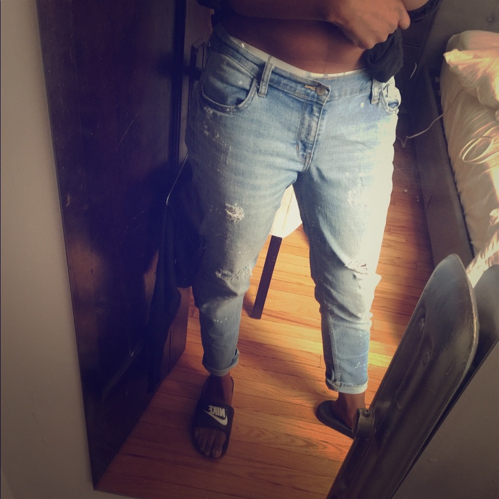 Paint Splattered Boyfriend Jeans 👖🖌