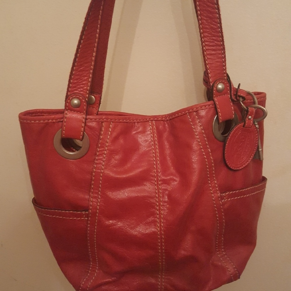 Fossil purse