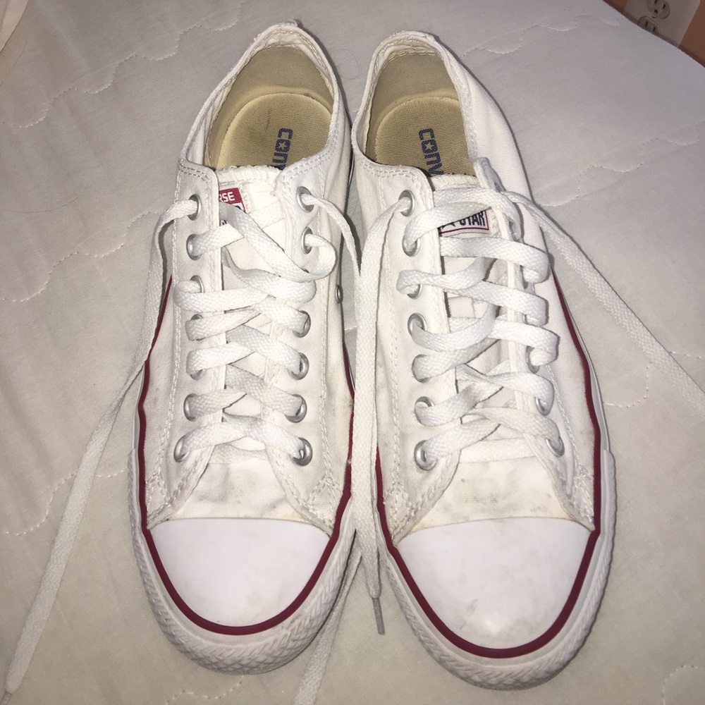 White converse shoes