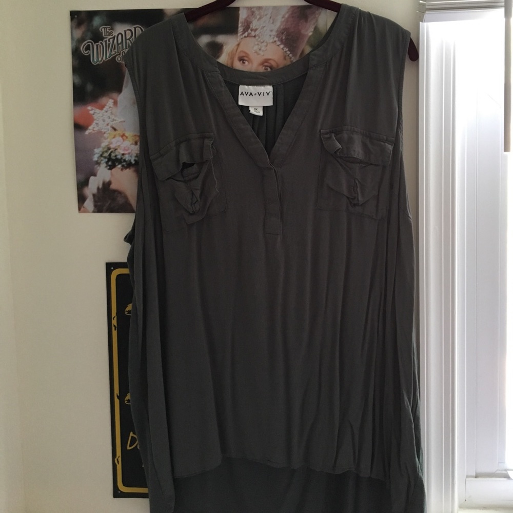 Ava and Viv sleeveless blouse