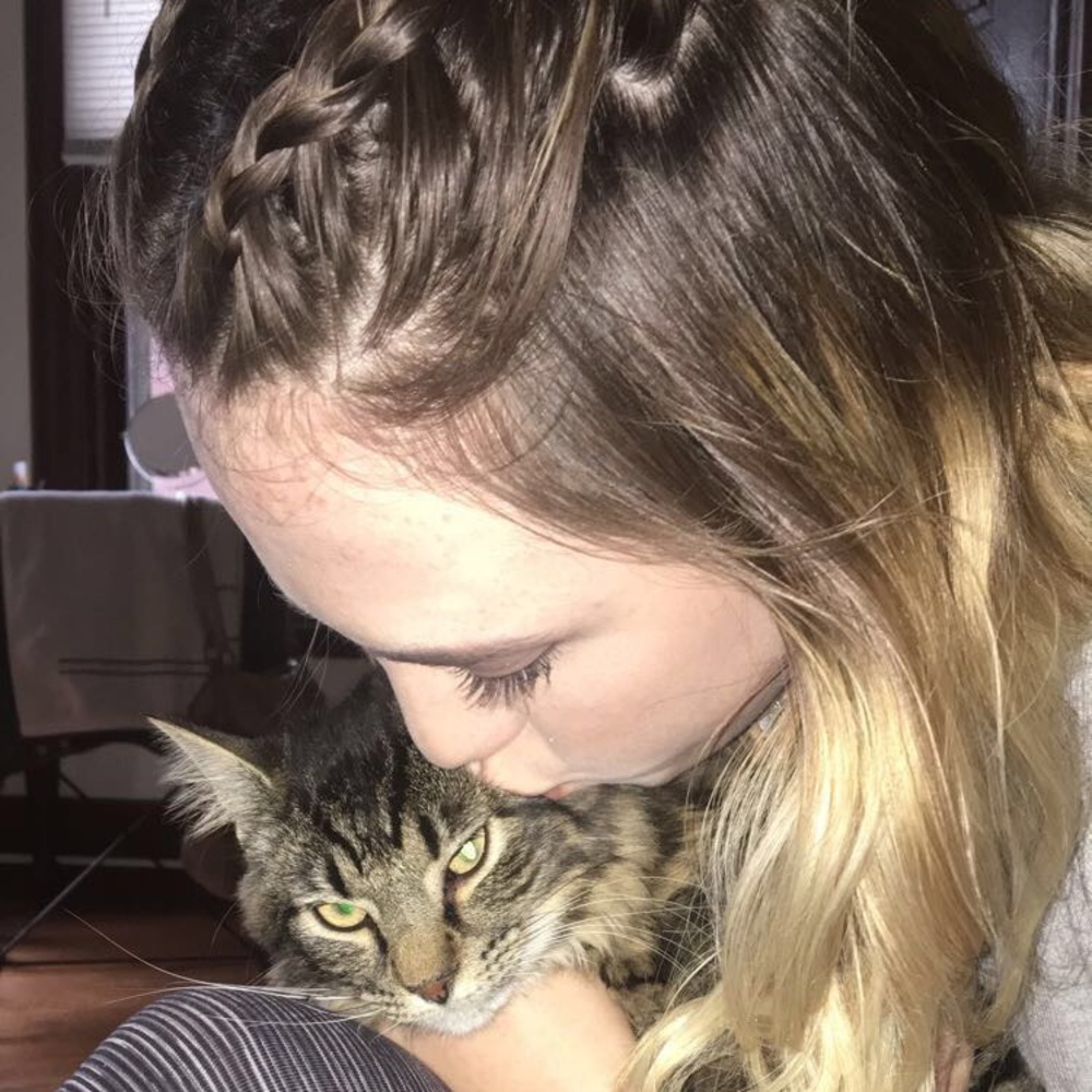 Meet your Posher, Sari