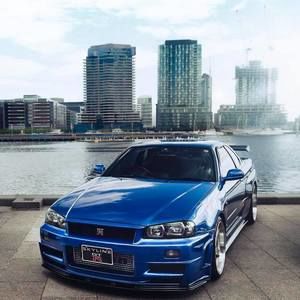 Meet your Posher, Leon