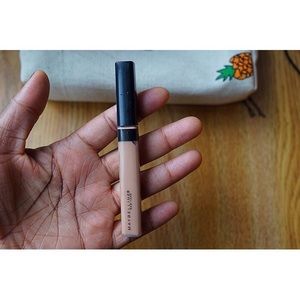 Maybelline Fit Me Concealer