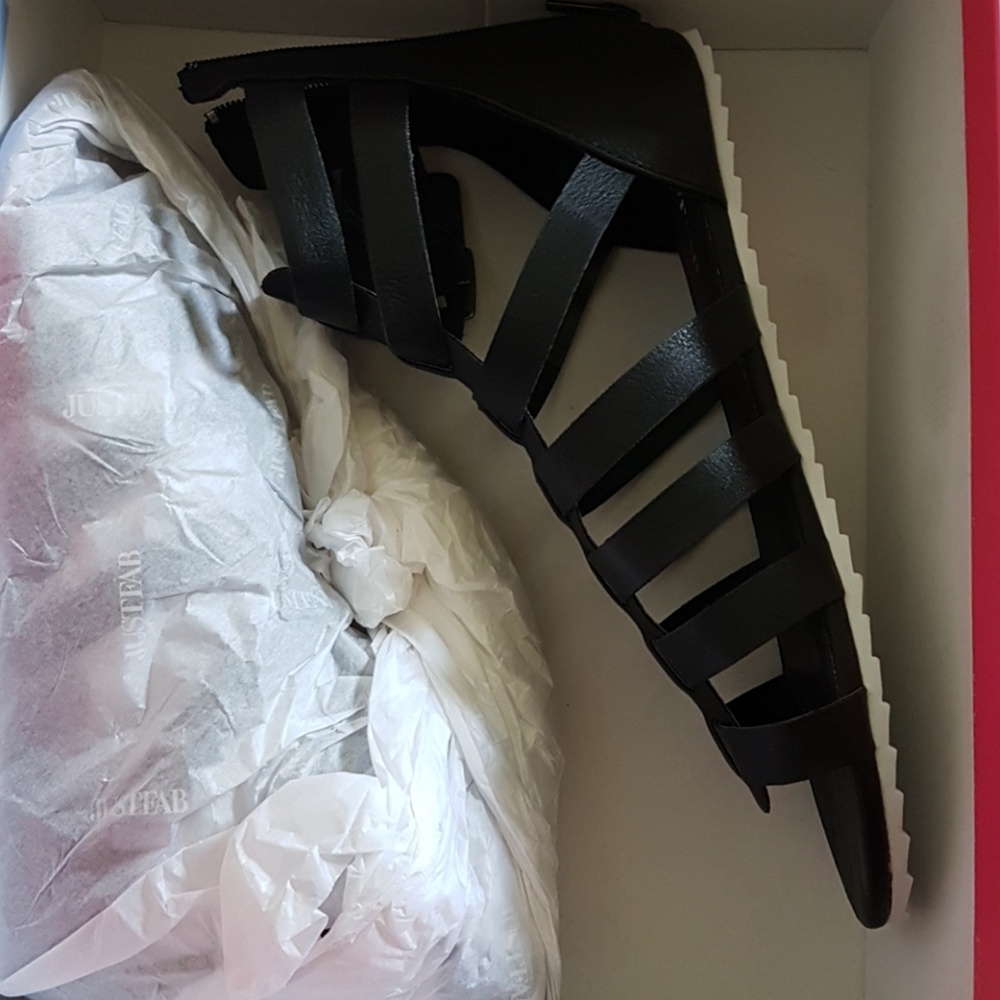 JUSTFAB (Cecilina)