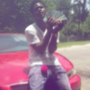 Meet your Posher, Devontae