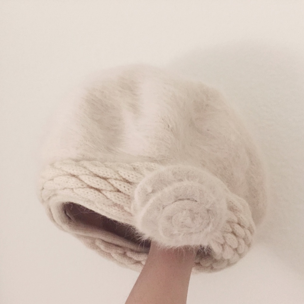 Winter hat 100% real wool