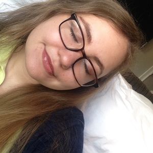 Meet your Posher, Ellen