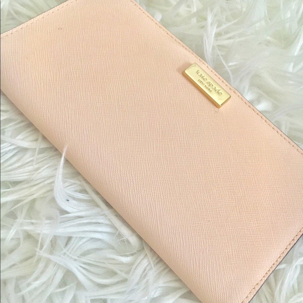 ✨BRAND NEW Kate Spade Wallet
