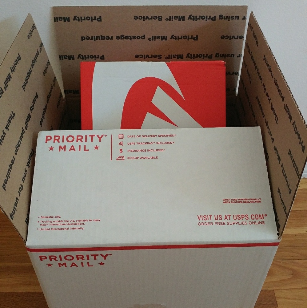 WOMENS NIKE SURPRISE BOX ~~ SHOES + MORE