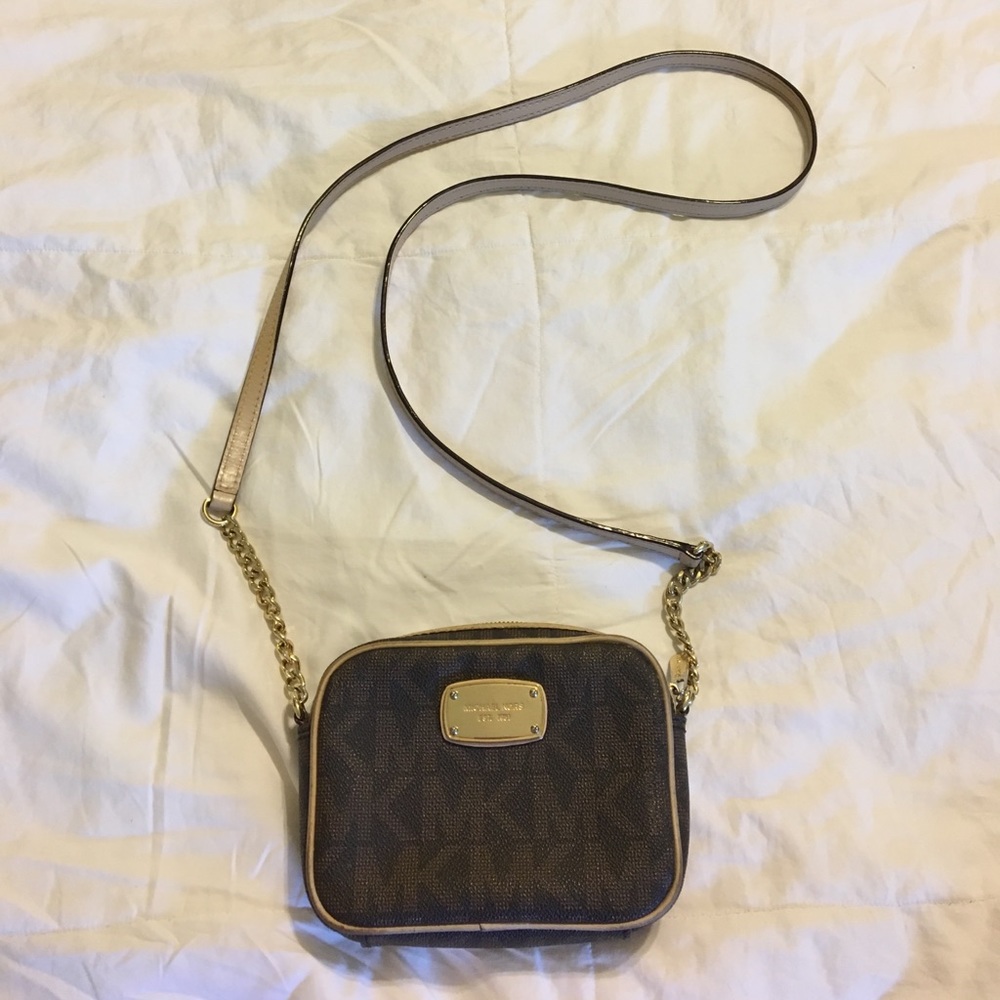 Michael Kors Crossbody