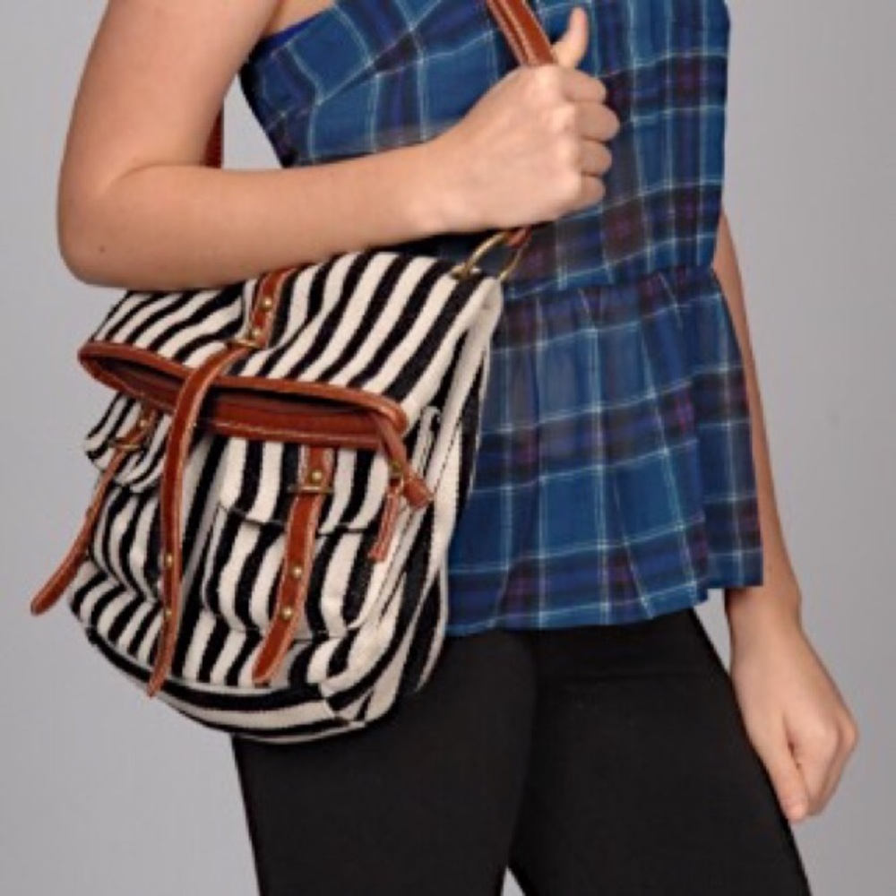 Retro black and white striped bag