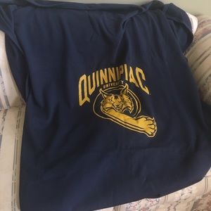 Quinnipiac university cotton throw blanket