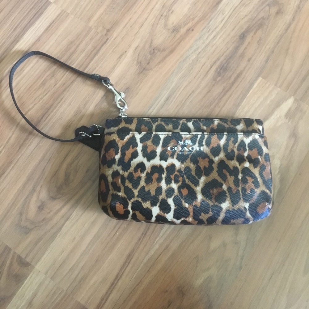 Like new wristlet