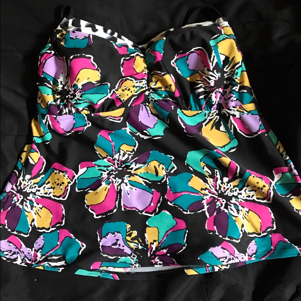 Plus Size 1 Xhilaration bathing suit top