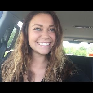 Meet your Posher, Samantha