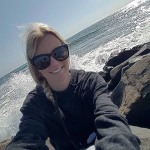 Meet your Posher, Laura