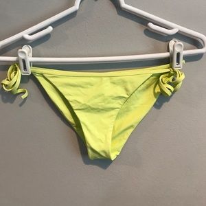 L space super Lilly string bikini bottom