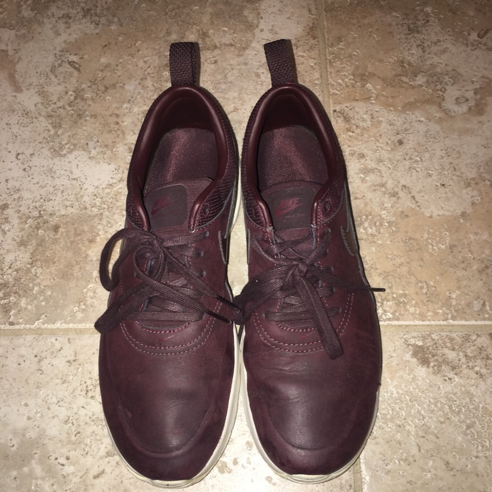 Nike maroon leather sneakers