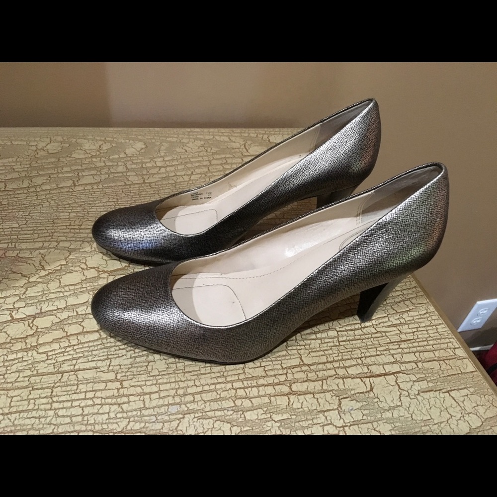 Calvin Klein heels - Picture 2 of 3