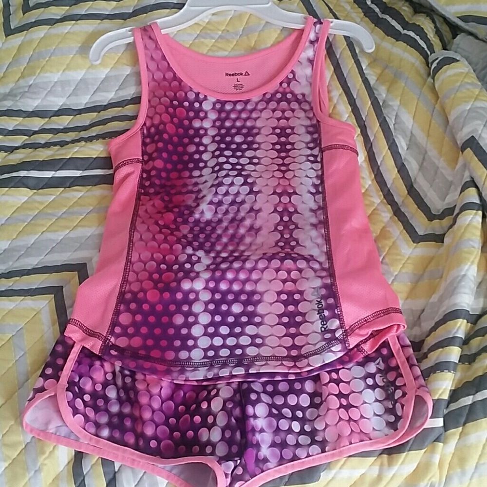 Girls reebok outfit