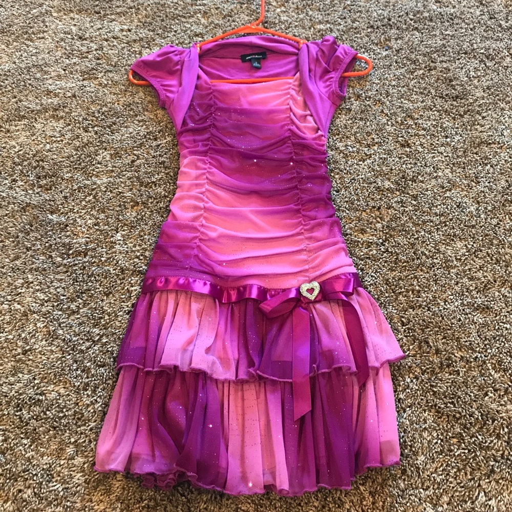 Girls dress