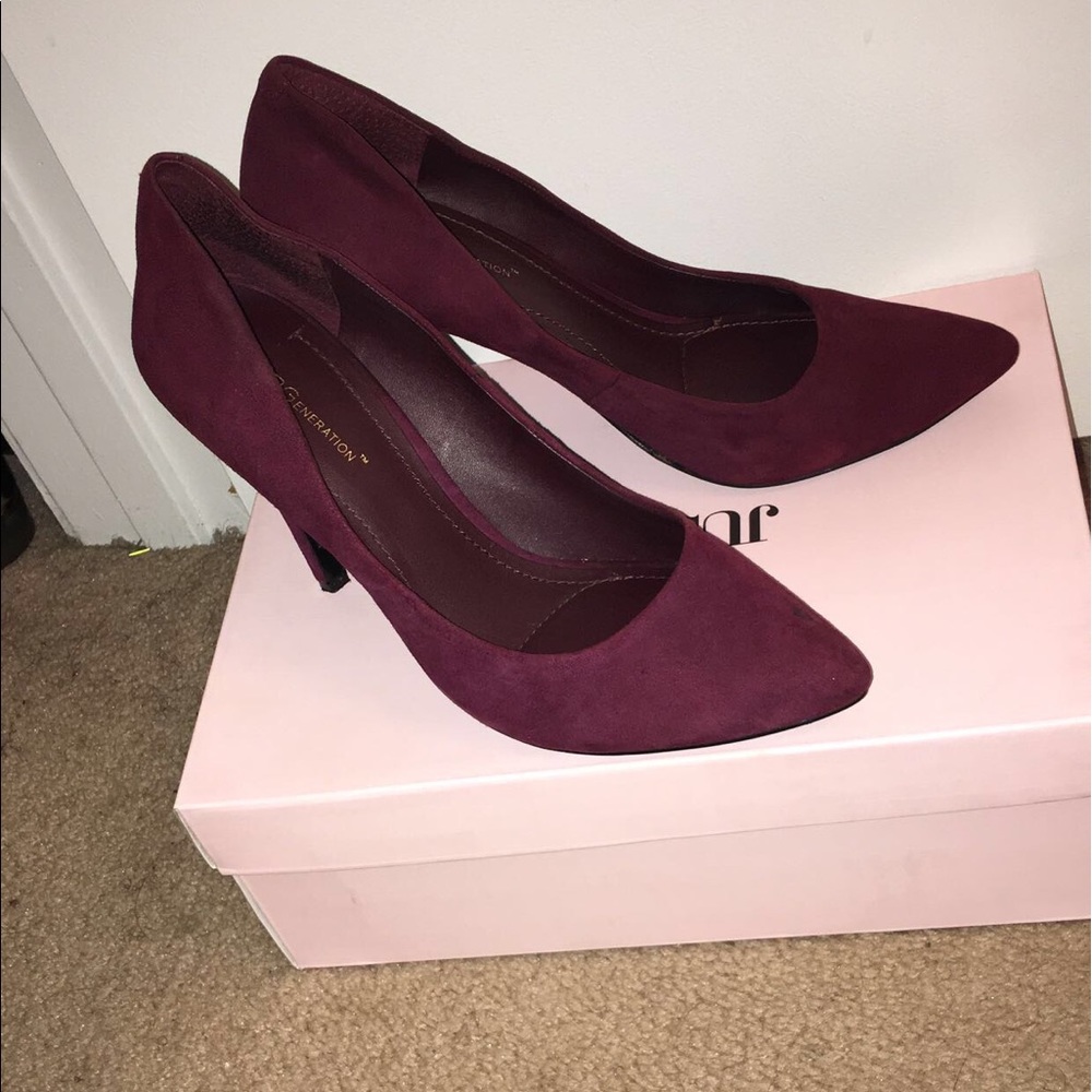 BCBGenerations Burgundy Pumps