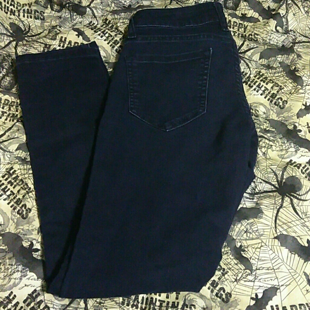 Darkest Blue Old Navy Rockstar 2S bnwot