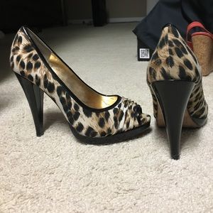 Size 6 ALDO Black Patent/Leopard Peep Toe Heels