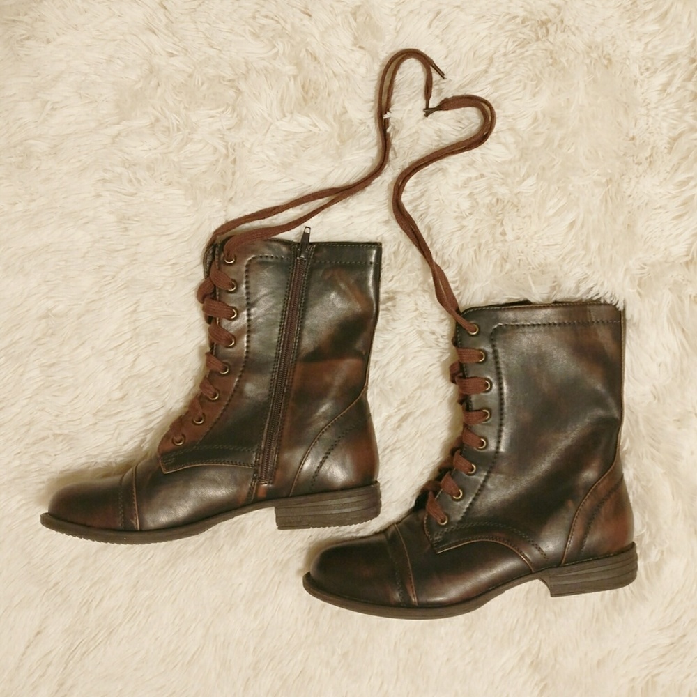 Black Poppy Boots