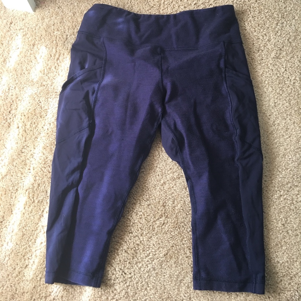 Running tights with side pockets