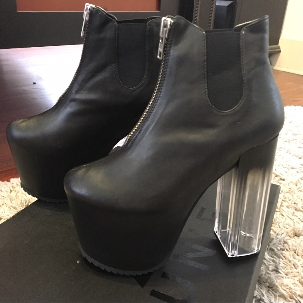 Unif Das Bootie